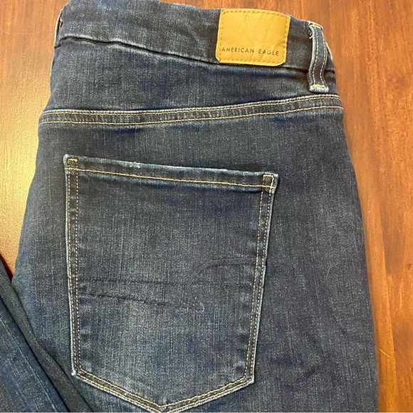 American Eagle Curvy Hi Rise Jegging - Picture 5 of 6